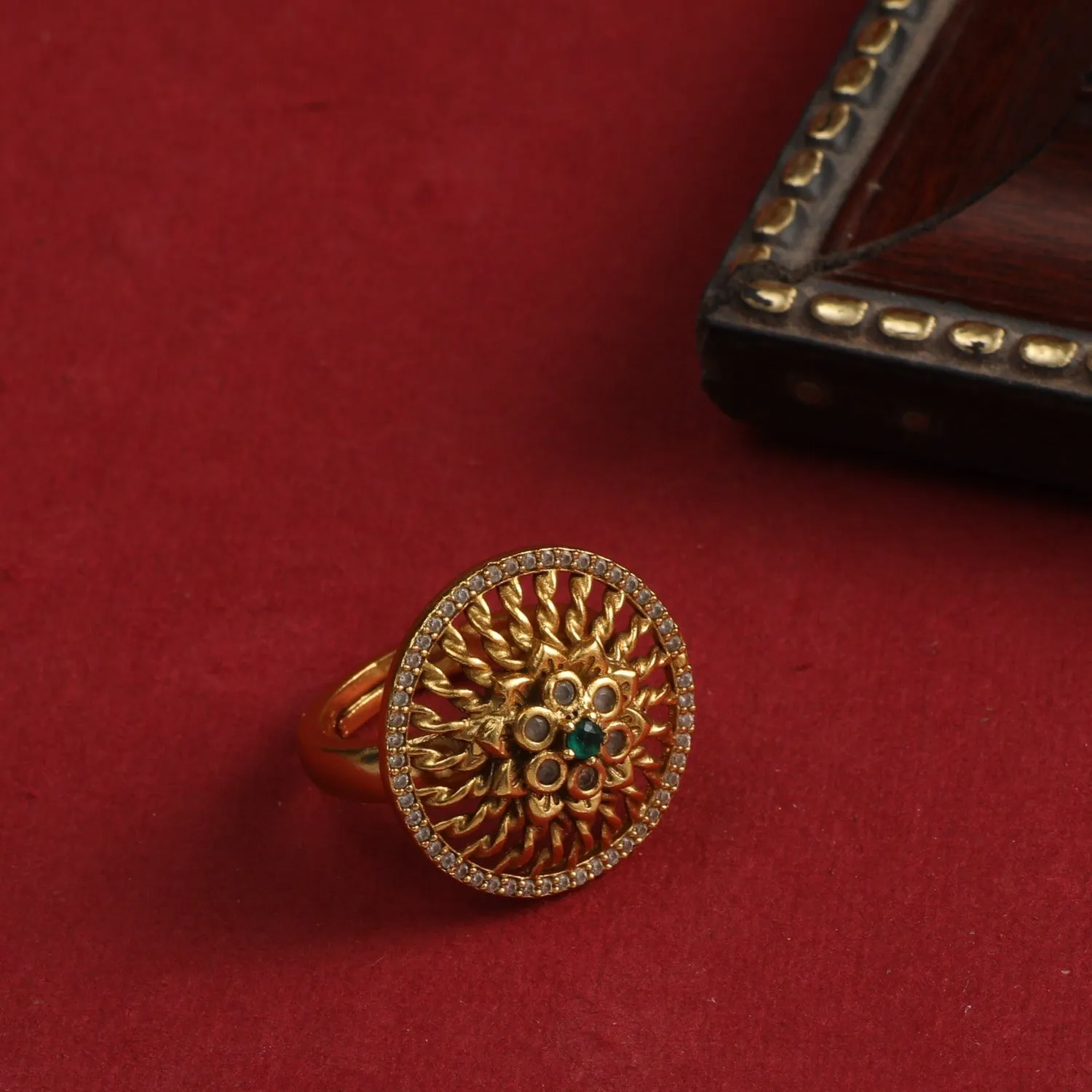 Aashni Antique Finger Ring