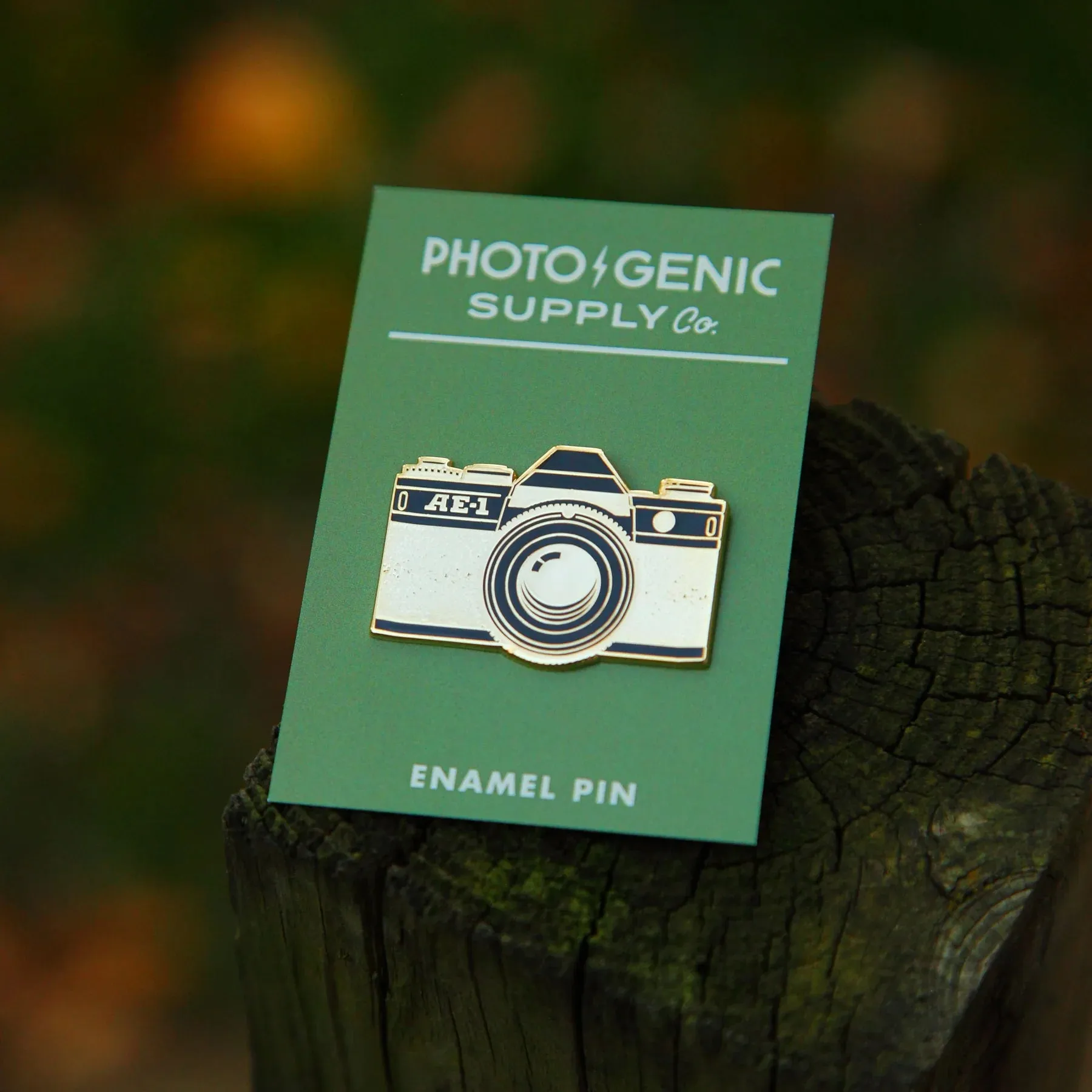 AE-1 Camera Pin - Gold