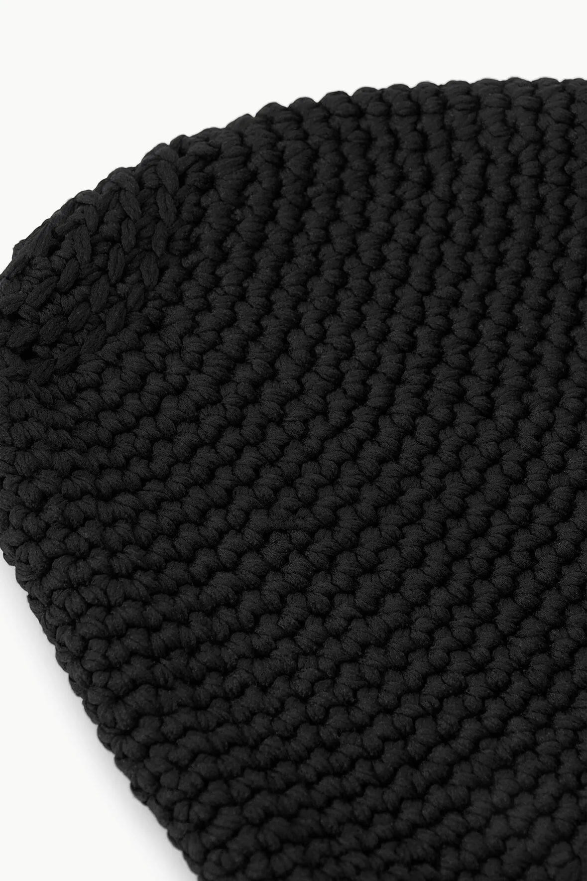 CROCHET HAT | BLACK