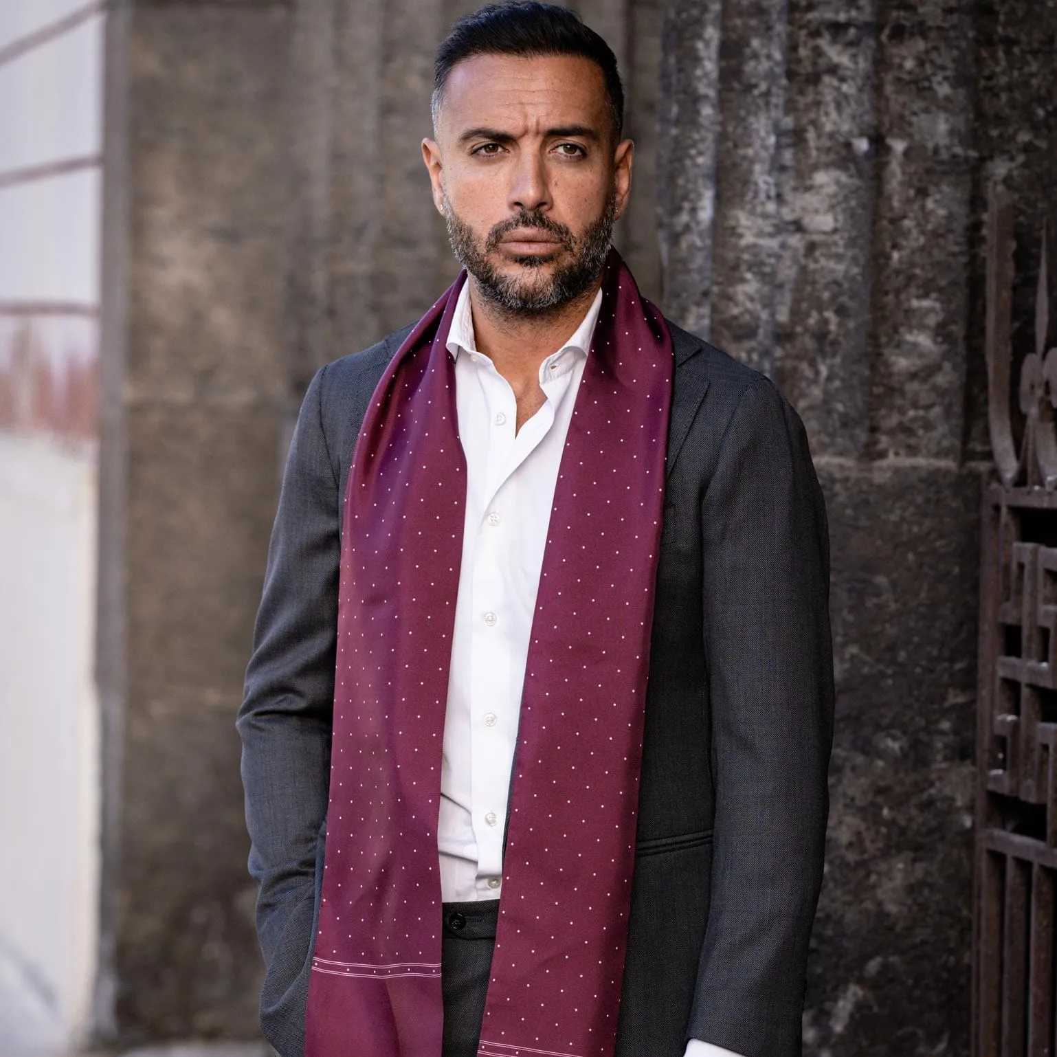 Savona - Slim Silk Scarf - Burgundy