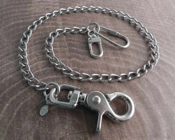 Twisted Small Wallet Chain